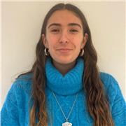 Profesora de repaso en Lleida de alumnos de primaria